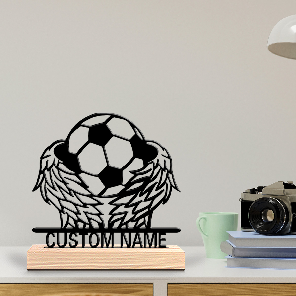 Art Y Craft - 1 buah Patung Kaleng Sepak Bola