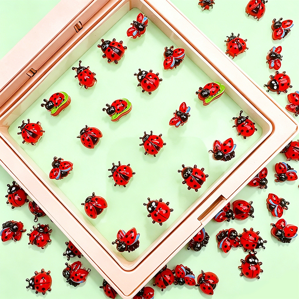 50Pcs Hiasan Kuku Resin Kumban - Art Craft Ladybug ulasan dan harga